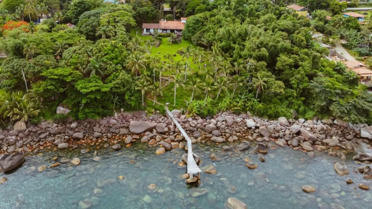 Elephant Guesthouse Beira Mar - Suites Com Cafe Da Manha Ilhabela Exterior photo